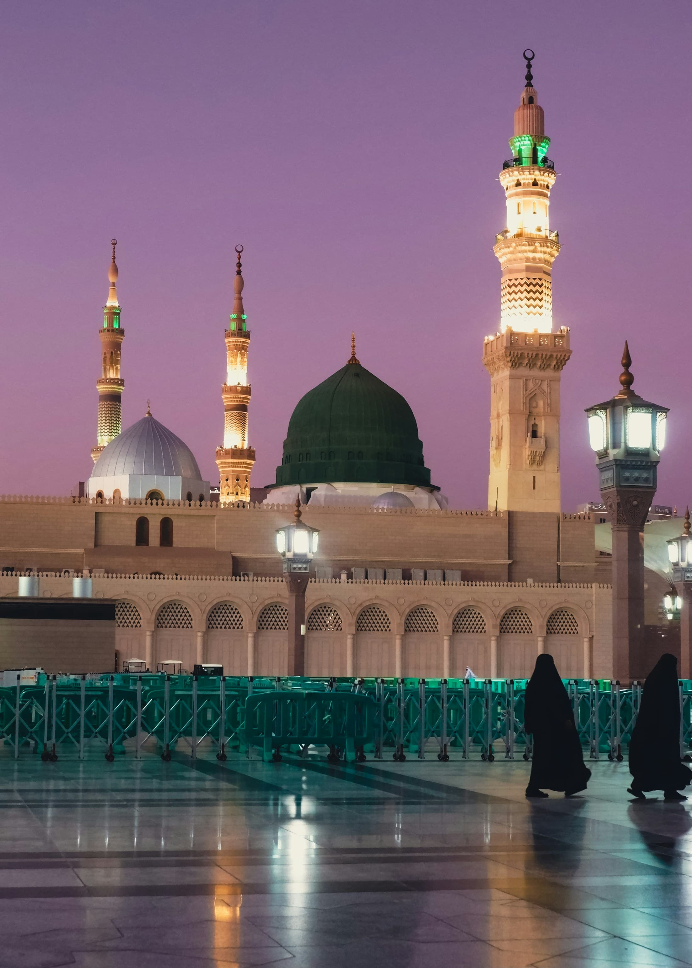 La mosquée du Prophète à Médine au crépuscule